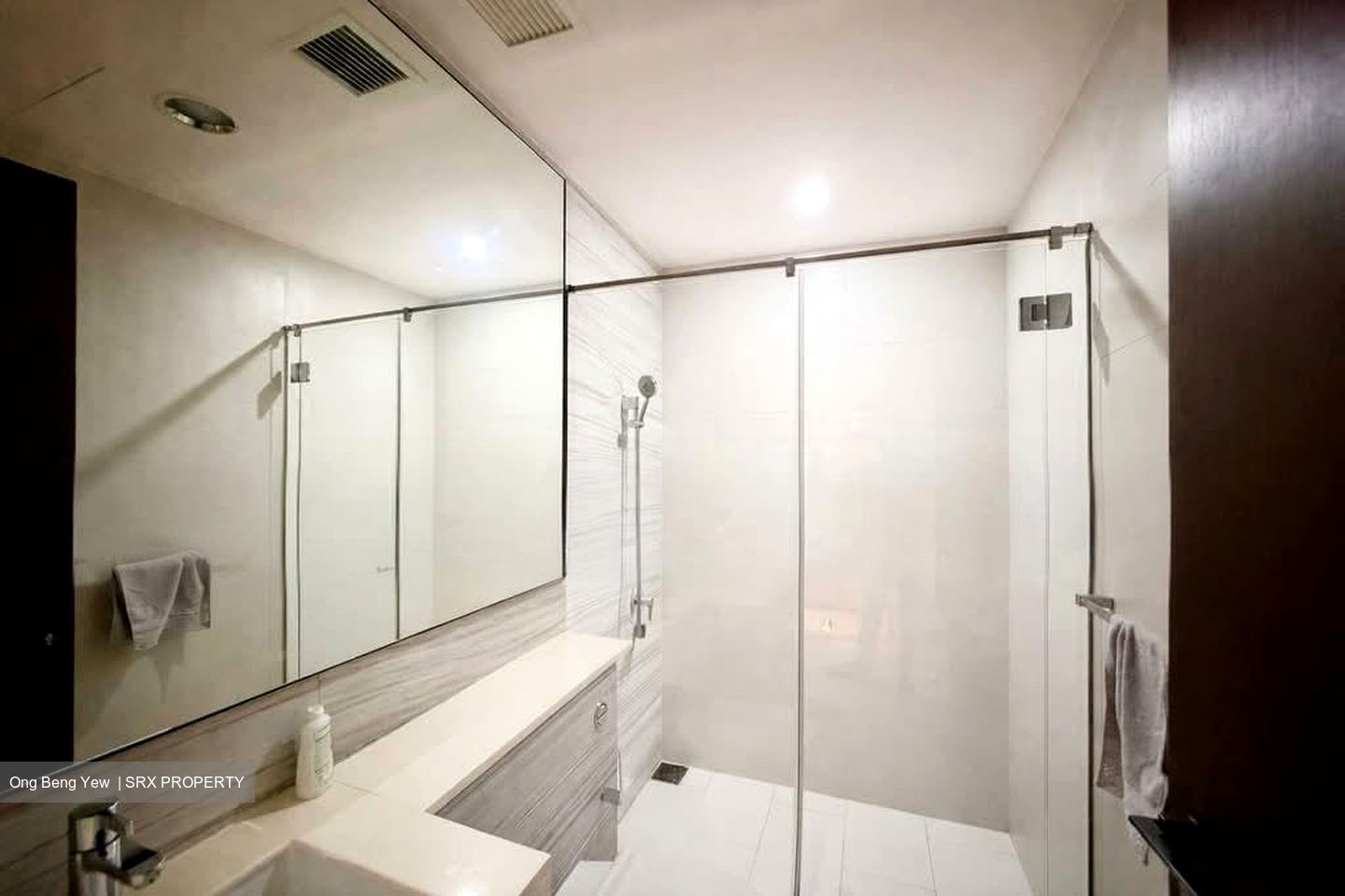 Lorong Chuan (D19), Terrace #602833081